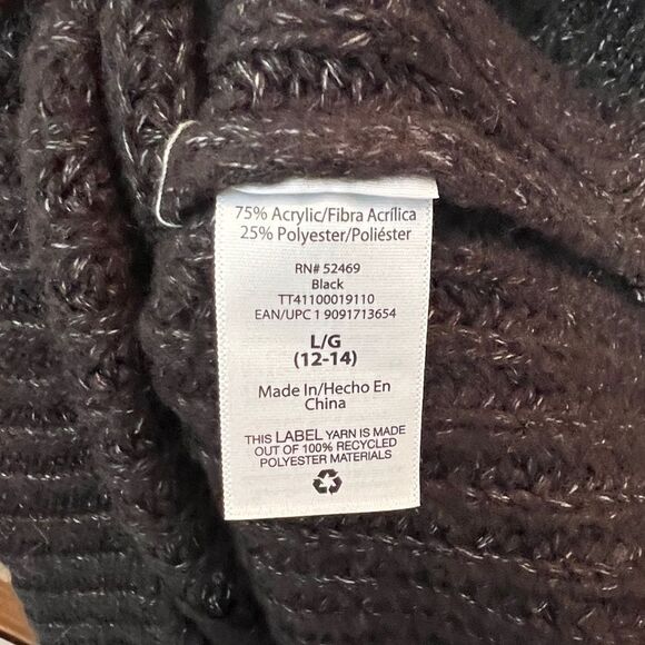 Time and Tru Sweater - Picture 7 of 7